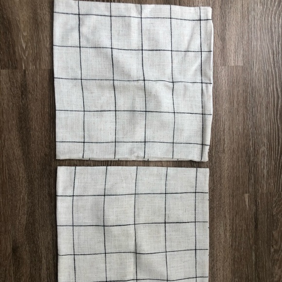 Set of 2 pillow covers - Picture 3 of 4